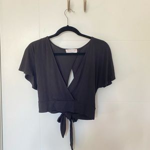 Super cute, open back, black cropped shirt